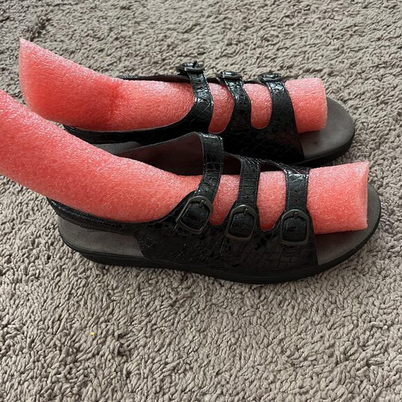 SAS Tripad Comfort Sandals Womens 9.5M Black Croc Adjustable Made in USA - Picture 1 of 7